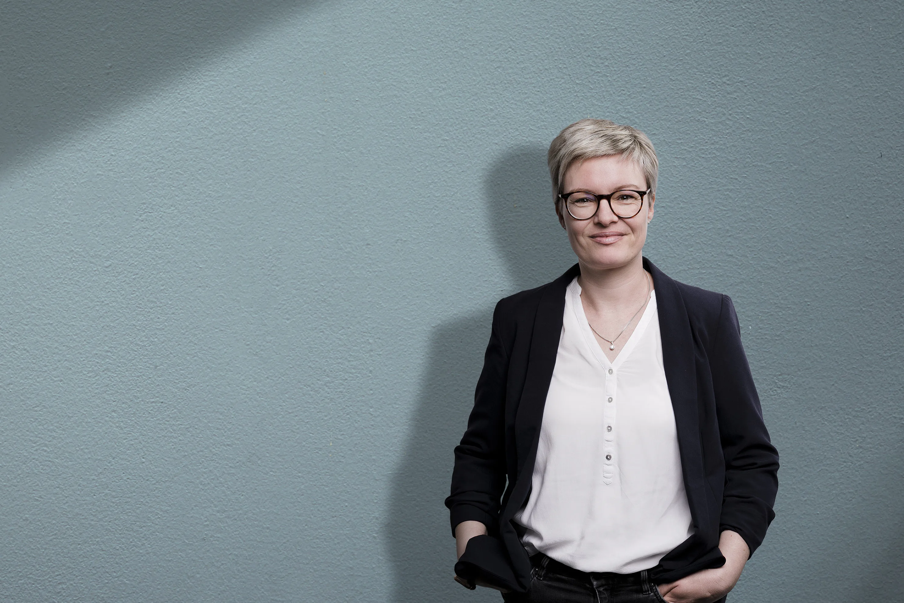STOCKMEIER employee STOCKMEIER employee in front of a grey background