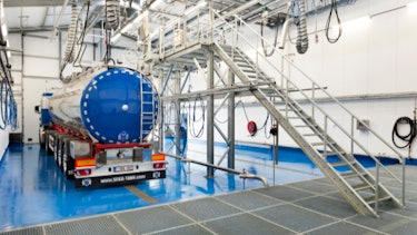 tank cleaning station tank cleaning station